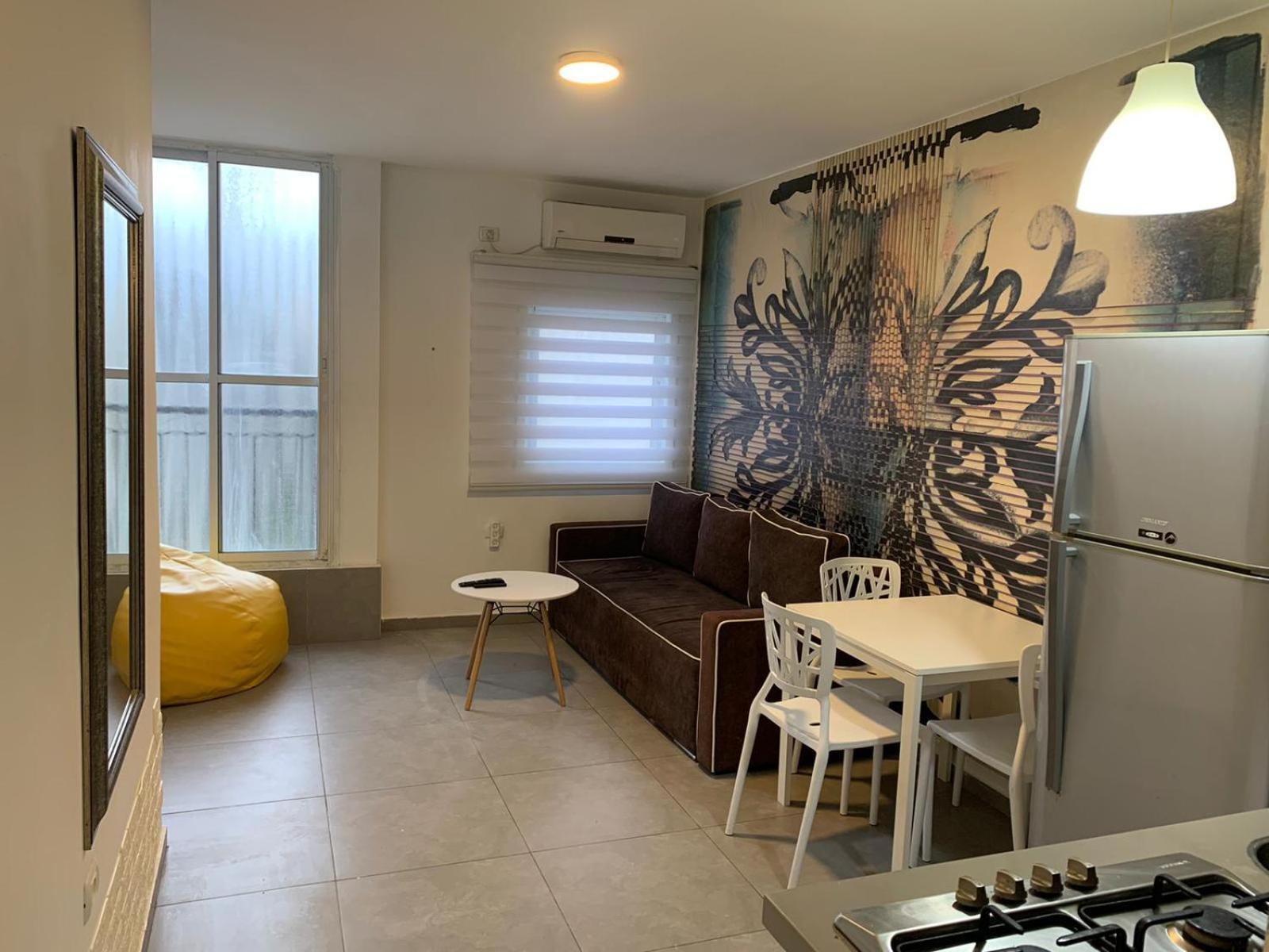 Gk Apartment Harmony Bat Yam Luaran gambar