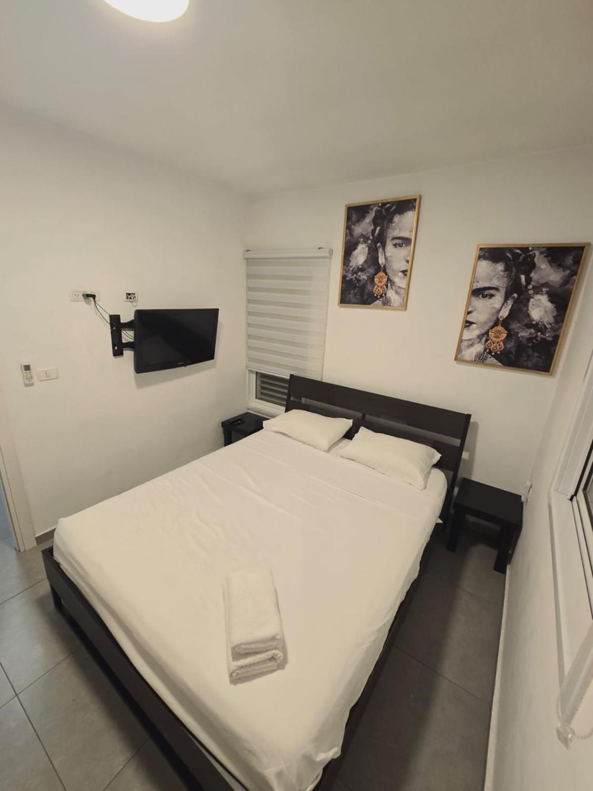 Gk Apartment Harmony Bat Yam Luaran gambar